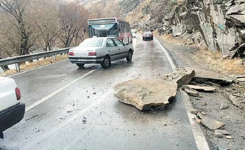 احتمال بازگشایی جاده چالوس تا جمعه