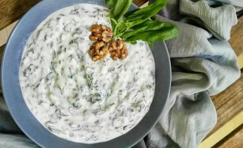 طرز تهیه پنج مدل بورانی، چاشنی‌های خوشمزه برای غذا