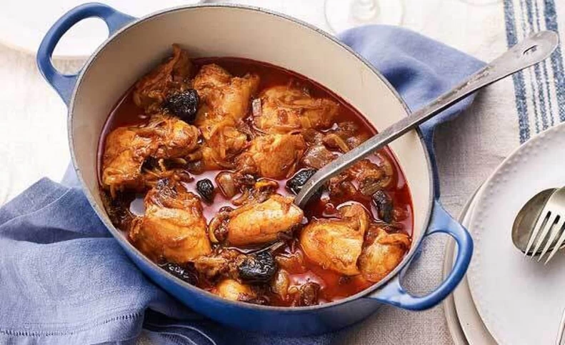 طرز تهیه خورش آلو مازندرانی؛ معجونی از رنگ و مزه